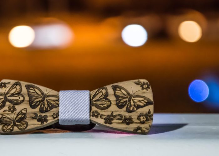 bowtie-2164237_1280