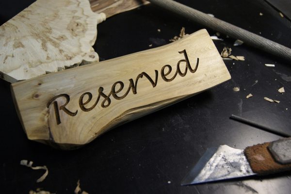 reserved-2651045_1280